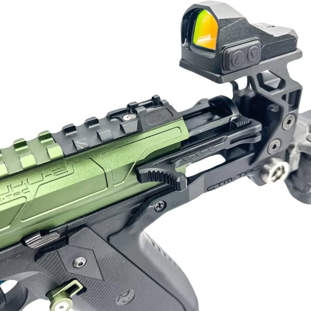 CTM AAP-01/C CNC REAPER Side Charging Handle installed